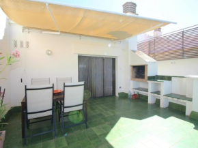 Ático acogedor con gran terraza cerca de la playa de La Farella, Llançà - ES-228-191
